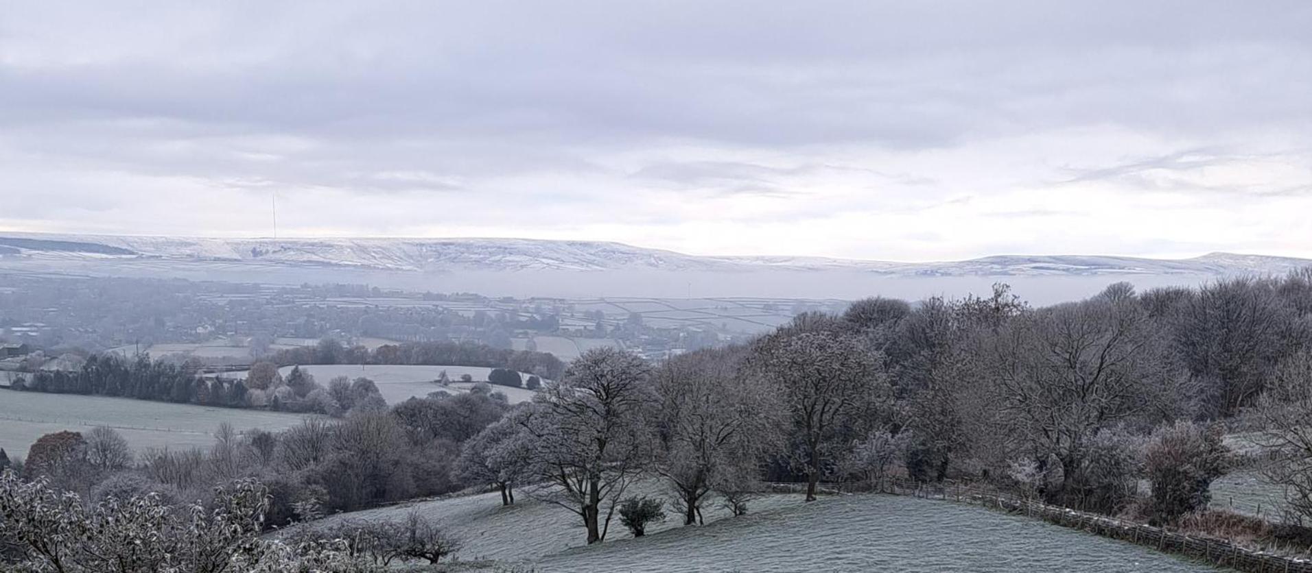 Lane End Cottage Holmfirth - Panoramic Views, Modernised With Offroad Parking Exteriér fotografie